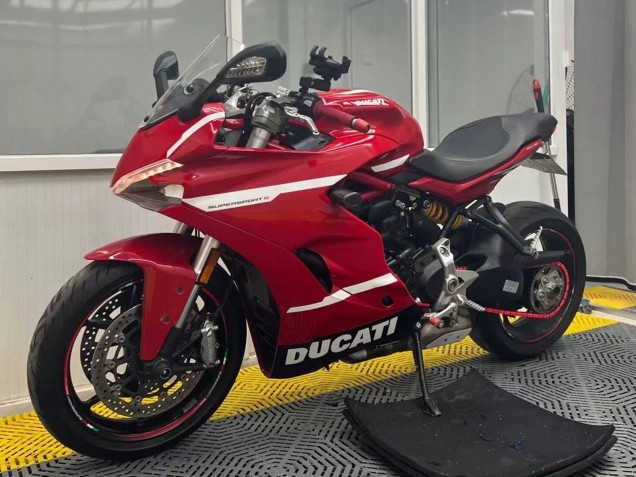 Comprar Carenados Moto Ducati Supersport 939/939S 2017-2022 - Rojo Blanco Negro