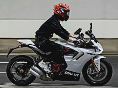 Comprar Carenados Moto Ducati 2021-2024 Ducati Supersport 950/950S 2021-2024 - Blanco Negro