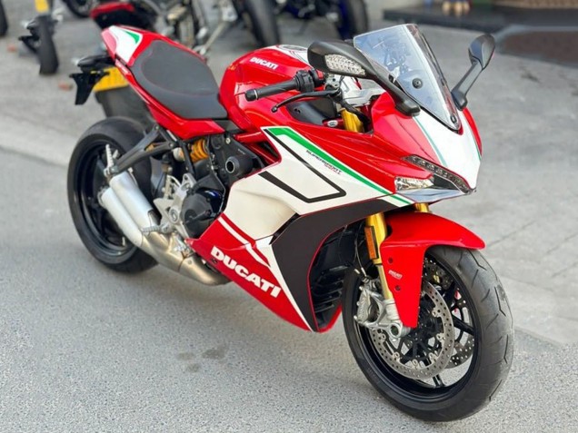 Comprar Carenados Moto Ducati Supersport 939/939S 2017-2022 - Rojo Blanco Verde Raya