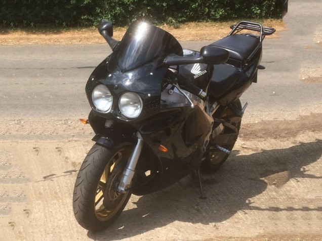 Comprar Carenados Moto Honda CBR900RR 893 1994-1995 - Negro Brillante