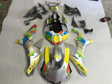 Plata 2015-2019 Yamaha R1 Carenados Moto