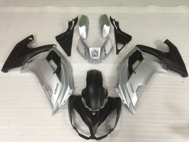 Plata & Negro 2012-2016 Kawasaki Ninja 650R Carenados Moto Plata & Negro 2012-2016 Kawasaki Ninja 650R Carenados Moto
